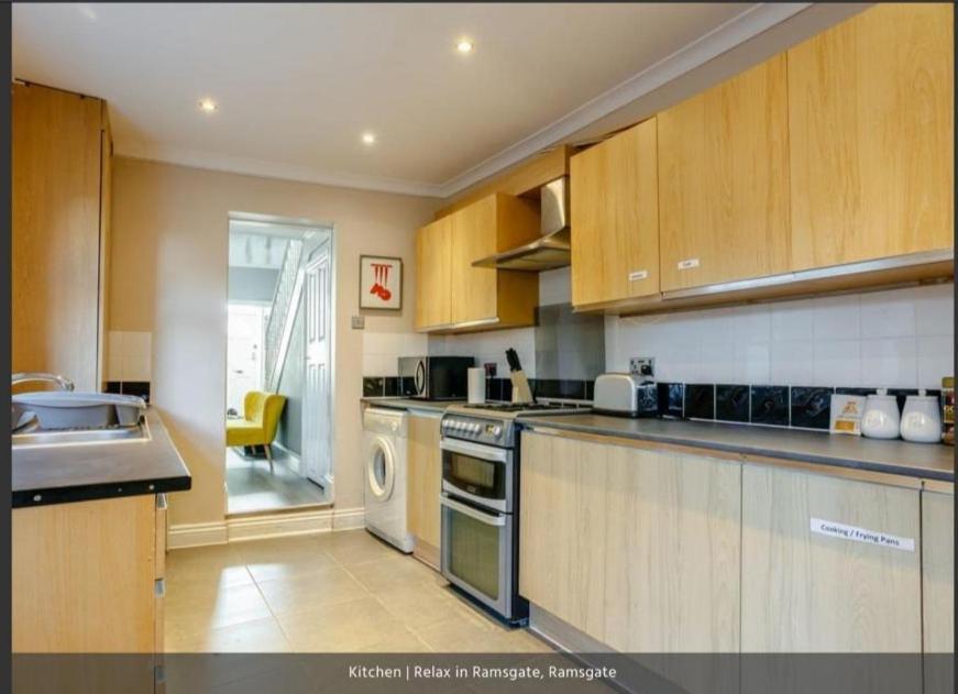 Relax In Ramsgate Apartment ภายนอก รูปภาพ