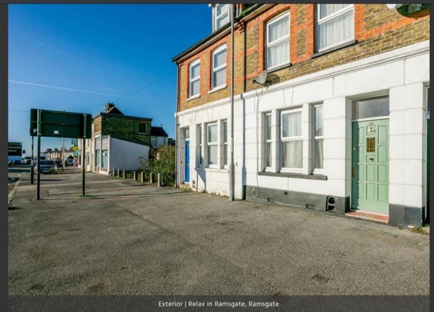 Relax In Ramsgate Apartment ภายนอก รูปภาพ